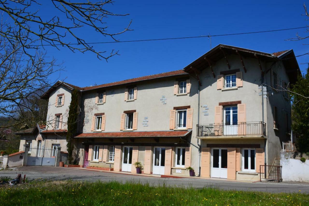 Chambres D'Hotes Le Cedre Bleu Saint-Lattier Екстериор снимка